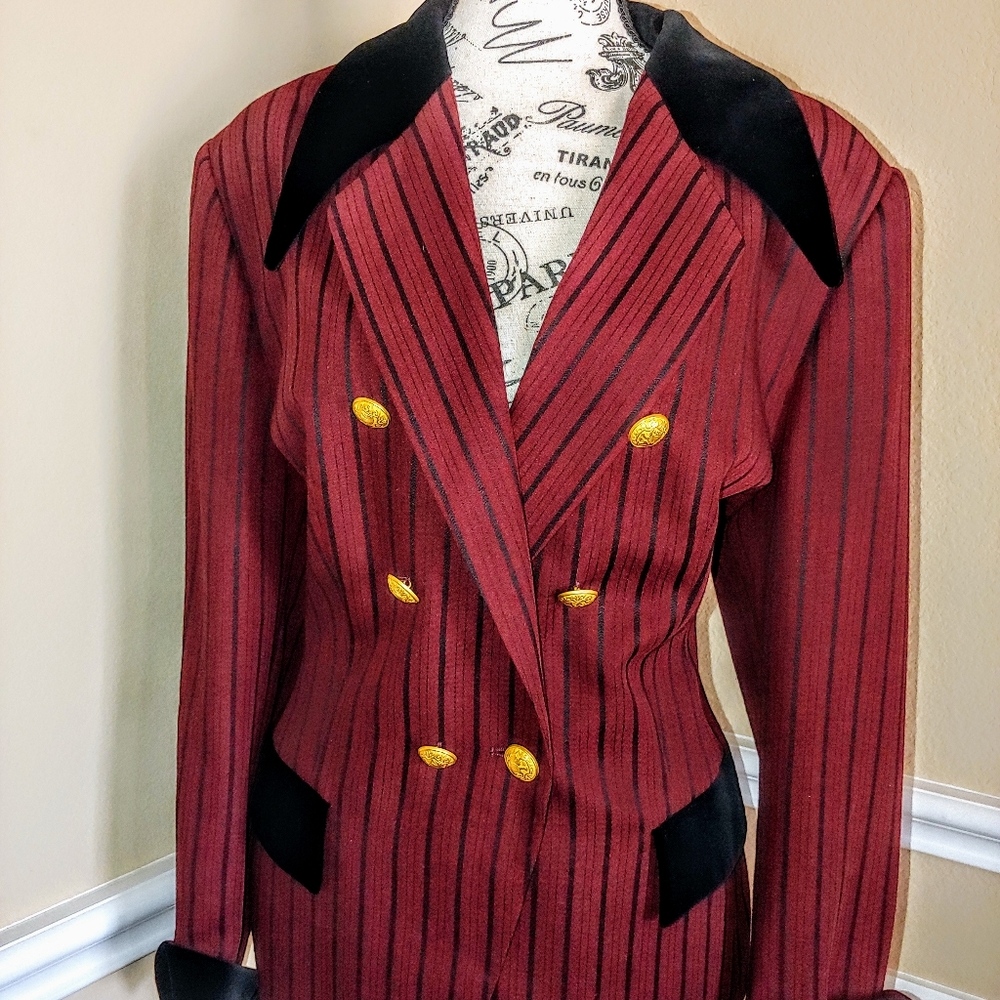 50% OFF ESCADA MONDI VINTAGE STRIPE VELVET JACKET